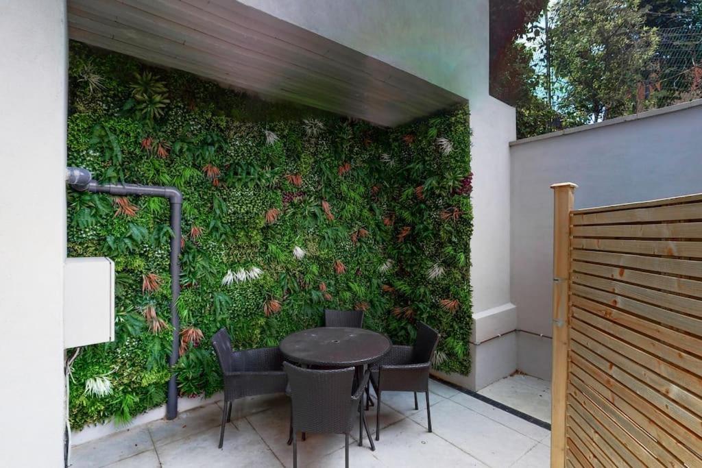 Stylish 2Bed Flat 10Min To Wimbledon Tennis Courts Лондон Екстер'єр фото